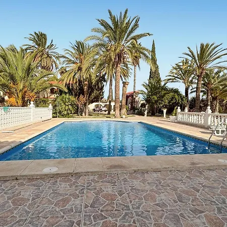 Pet Friendly Home In Elda