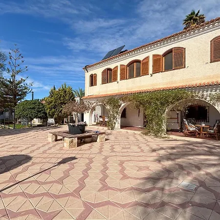 Dom wakacyjny Pet Friendly Home In Elda *