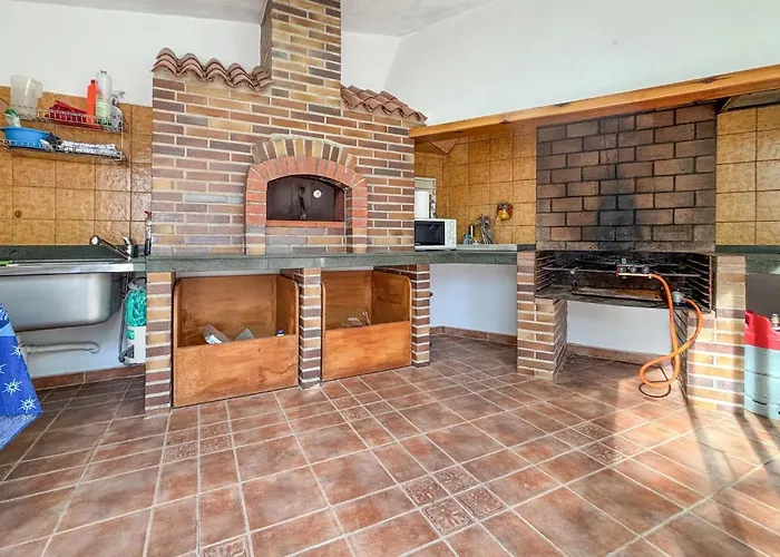 Dom wakacyjny Pet Friendly Home In Elda *