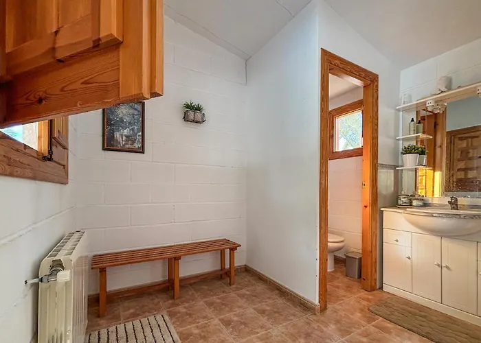 Pet Friendly Home In Elda * Elda